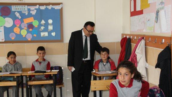 İlçe Milli Eğitim Müdürümüz Sayın Yılmaz CEYLAN Atatürk İlkokulunu Ziyaret Etti