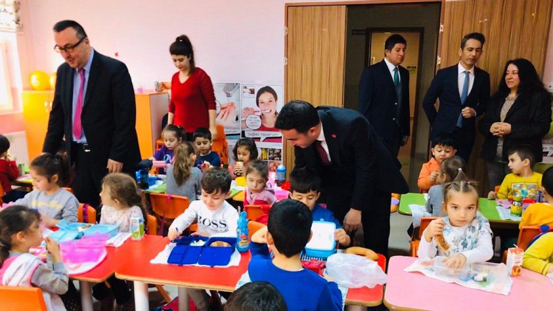 Kaymakamımız Sayın Ahmet KAVANOZ Tomurcuk Anaokulunu ziyaret etti.