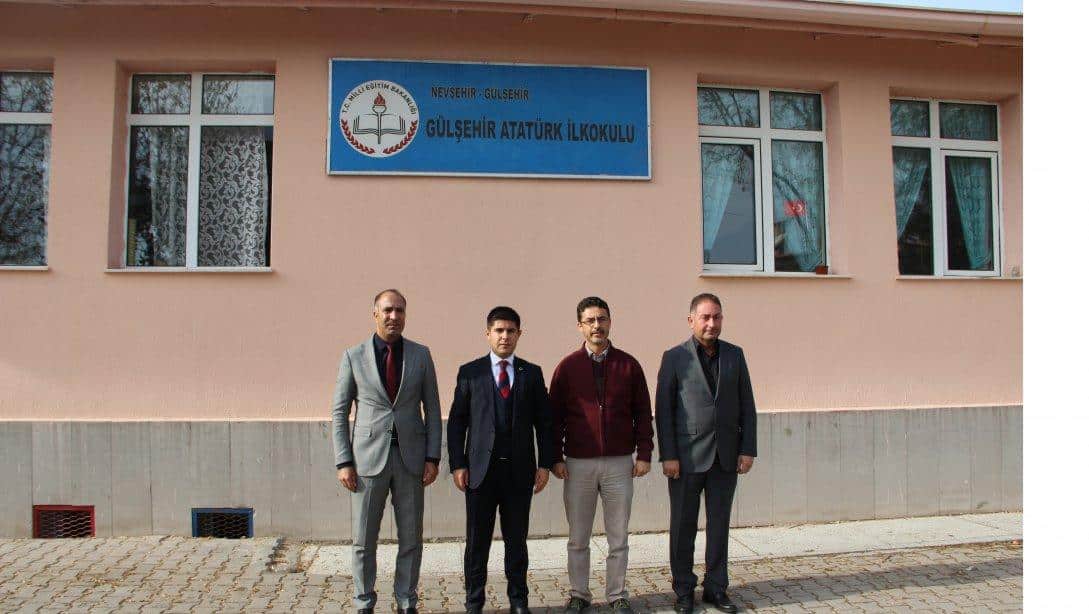 İlçe Kaymakamımız Sayın Mehmet ZORTUL ve  İlçe Milli Eğitim Müdürümüz Sayın Resul ÇEVİK İlçemiz Atatürk  İlkokulu'nu Ziyaret Ettiler.