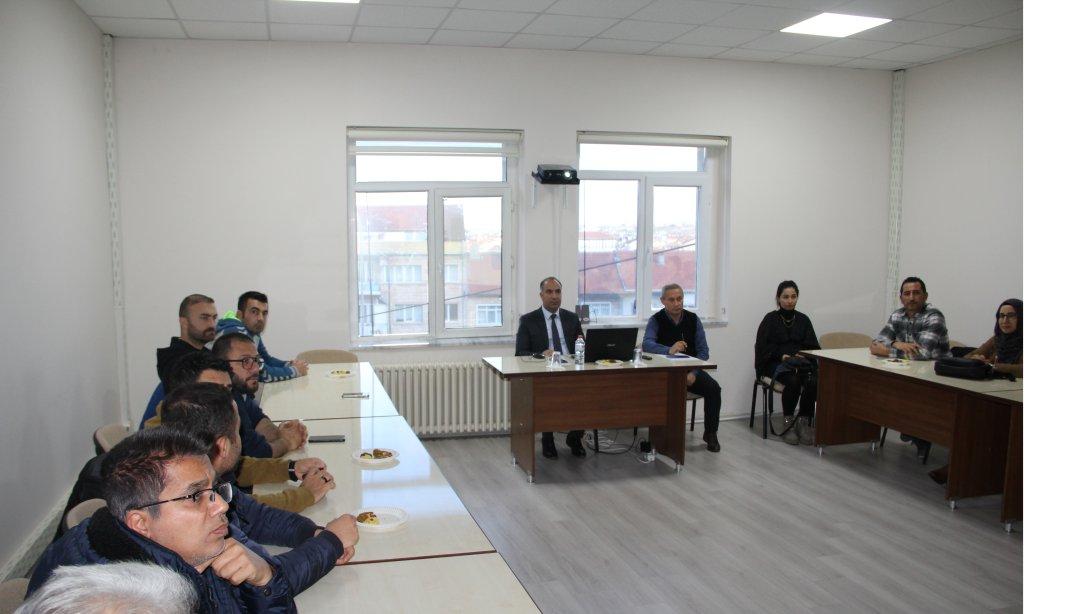 İlçe Milli Eğitim Müdürümüz sayın Resul ÇEVİK Başkanlığında İlçemiz Ortaokul Türkçe ve İngilizce  Öğretmenlerinin katıldığı LGS Hazırlık ve Değerlendirme Toplantısı Yapıldı.